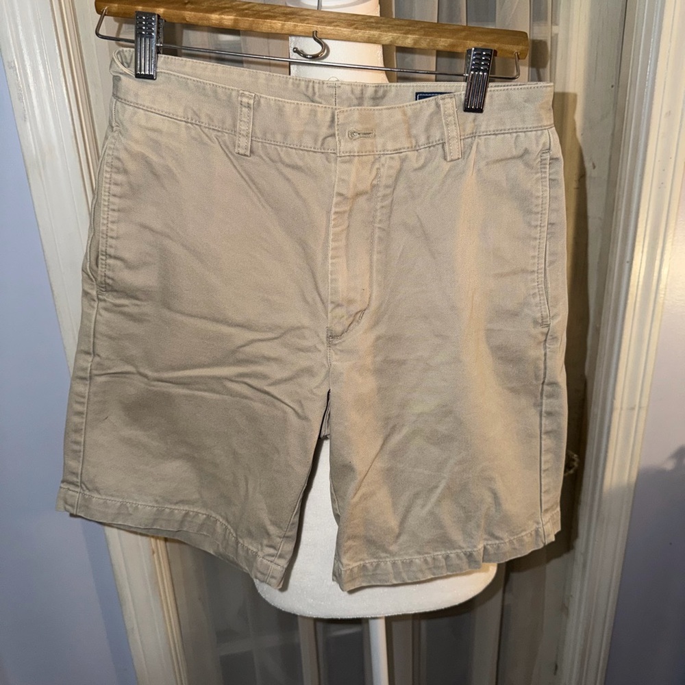 Vineyard Vines Men's Khaki Flat Front Shorts
